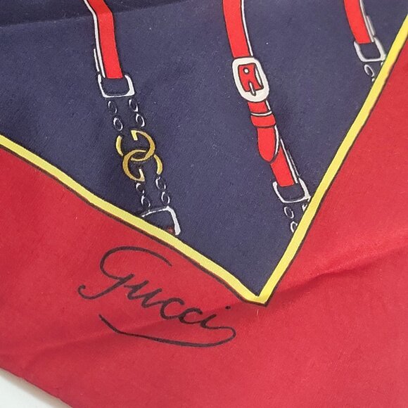 Vintage Gucci Red and Navy Belt Link Scarf - Picture 1 of 5